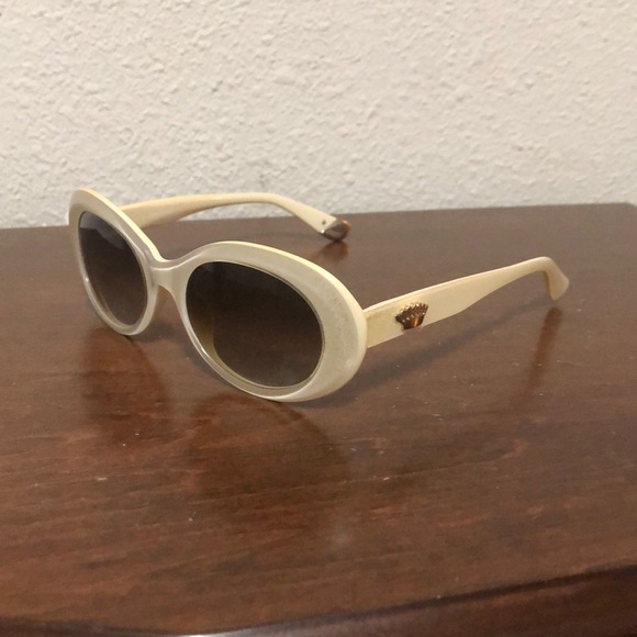 Juicy Couture sunglasses - Picture 3 of 3